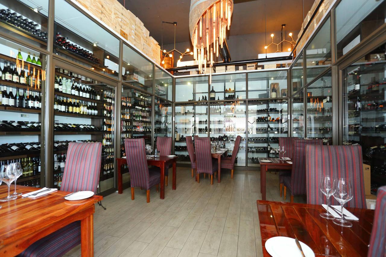 Sandton Skye Apartments Ngoại thất bức ảnh
